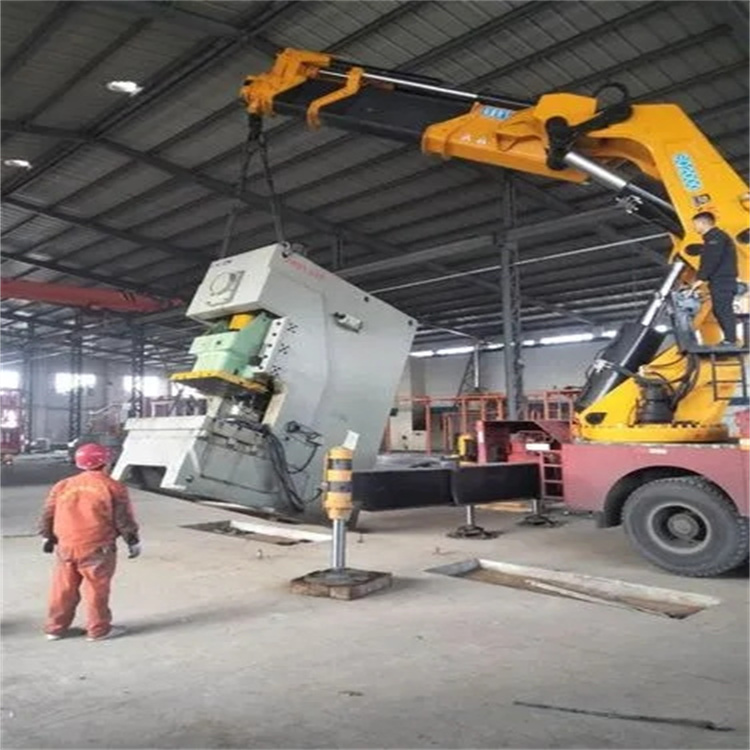 陕州80吨折臂吊车出租附近电话